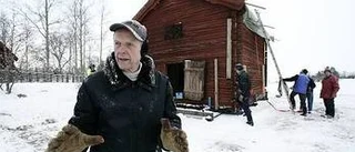 Gammalt hus åkte kälke