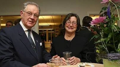 Lennart Haglund och Gunbritt Berggren är båda barn till Wilhelm Haglund, mannen som fått ge namn åt det nya gymnasiet i Gimo. På torsdagskvällen fanns de på plats i samband med den högtidliga invigningen.