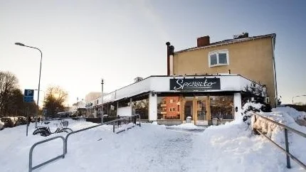 Nyöppnade Spessito i Luthagen.