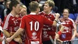 Storvreta firar efter säsongens första seger.