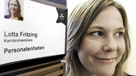 Lotta Fritzing hjälper SLU-anställda att utveckla sig på arbetsplatsen.