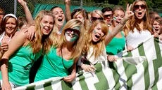 Skrapans grönvita klack vid 2008 års upplaga av anrika Katte-Skrapankampen.
