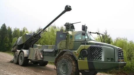 JA FRÅN REGERINGEN. Den tillsammans med norska Försvaret utvecklade artilleripjäsen Archer får vidareutvecklas och inköpas. Den ska vara klar för insats 2011. A 9 i Boden är viktig länk i arbetet.