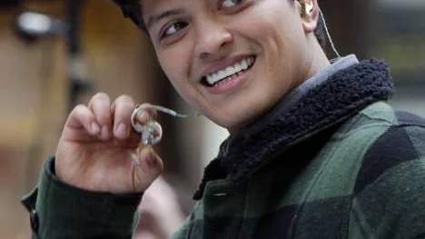 Bruno Mars.