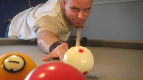 Kimmo Korpi, Öjebygrabben som tävlar för Umeå BK, överraskade sig själv när han vann rankingtävlingen i nine-ball efter att bland annat besegrat två Europamästare. (Arkivbild)