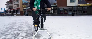 Han har skidkul på cykel
