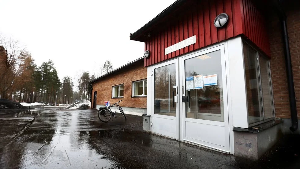 Bakläxa. Hertsö badhus ska rivas och det nya som ska byggas bör drivas av en privat aktör anser kommunen. Det beslutet rivs nu upp av Förvaltningsrätten.