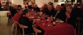 Julfest med god mat och sång