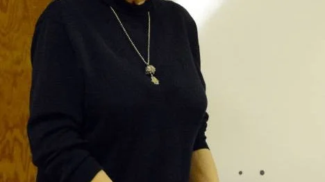 Tiden gick fort när Karin Flinkfeldt kåserade om doktor Einar Wallquist. En timme räcker bara till att berätta om bråkdelar av vad doktorn hann med under sina 63 verksamhetsår i Arjeplog.