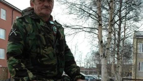 TOG EGET INITIATIV.Kenneth Siljegren, Gällivare, har gripits av ungdomsdödsfallen den gångna helgen och har kontaktat organisationen Drogfritt.nu, för att komma till Gällivare för att informera på skolor, hos företag och till föräldrar. "Det är viktigt just nu tycker jag", säger han.