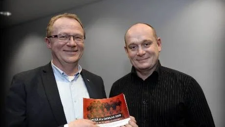 god min. Trots att laget har upplevt en tung säsong hoppas sportchefen Håkan Norberg och Peter Grundström på framgångar. Foto: PETRA ISAKSSON