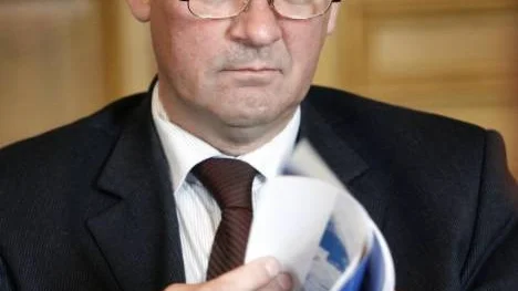Kömiljarden är bara en omväg. Jag hade hellre sett att de justerat statsbidragen, säger landstingsrådet Kent Ögren.