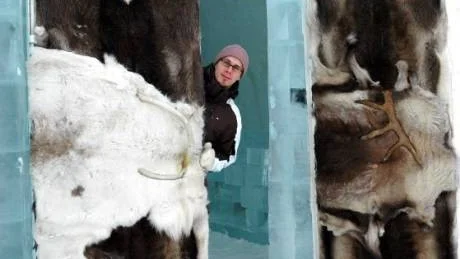 filmfest. Kirunasonen Magnus Fredrikssons filmer Den blå skon, Den röda skon och Kajsa och Harax visades i går i Icehotel Arena som en del i Arctic Light Filmfestival. Foto: ÅSA POROMAA