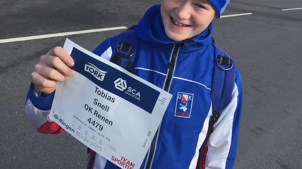 O-ringen. Tobias Snell knappar in på toppen.