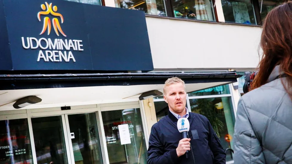 På plats. Kurirens sportchef Jimmy Landström är på plats med ett sjumannateam från Norrbottens-Kuriren i Umeå.