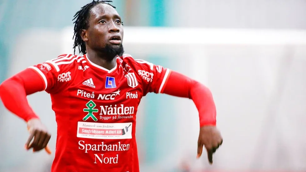 Premiärtorsk. Det pekade nedåt för Ibrahim Kallay och hans Piteå när premiären av ettan spelades. PIteå fick inleda säsongen med en 0-2-förlust borta mot Brommapojkarna.