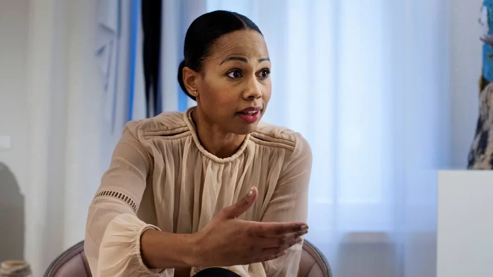 FILMPOLITIK. Majoriteten i riksdagens kulturutskott ger bakläxa till kulturminister Alice Bah Kuhnke.