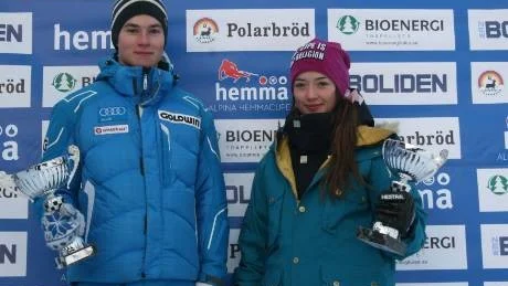 NÖJDA. Daniel Steding, Luleå Alpina, och Rebecca Gunnarstedt, Kåbdalis, var helgens två stora vinnare i Kåbdalis.