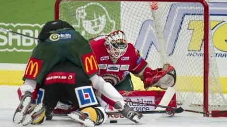 Frölundas målvakt Fredredrik Andersen släppte bara in en puck mot Skellefteå.
