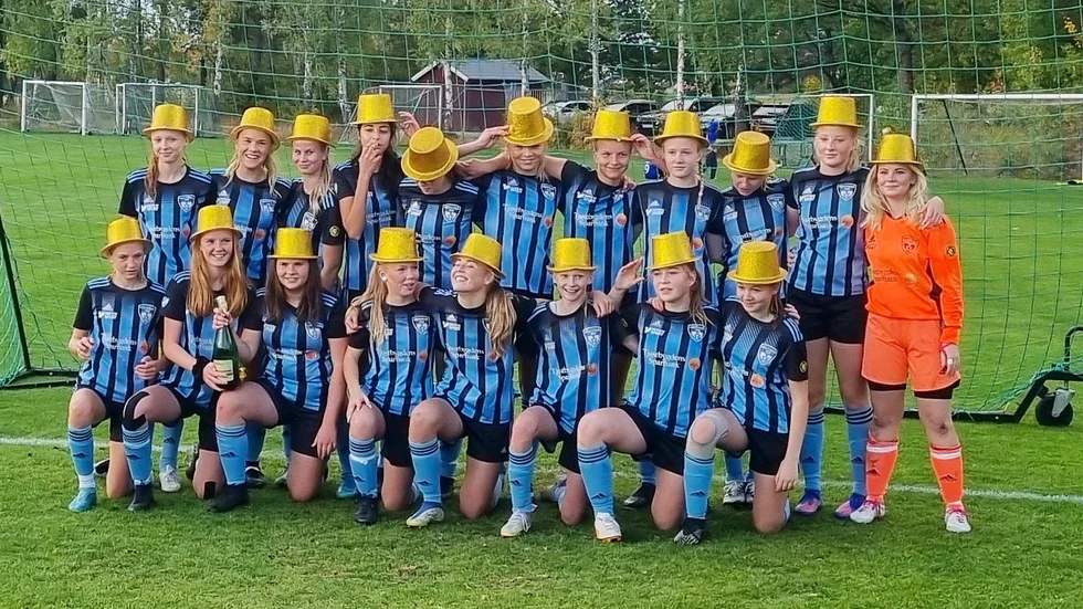 Västerviks damfotbolls 08-lag stod för en riktig succésäsong där de vann Bullerby Cup och F07-serien och kom tvåa i F08-serien.