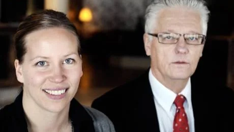 VUXENUTBILDNING KARTLAGD. Företagarna Anna Carlenius, Luleå, och Berndt Ericsson, Gävle, har på Kommunförbundets uppdrag kartlagt vuxenutbildningen i länets kommuner. De konstaterar att kommunerna inte fullt ut använt de statliga bidrag som de fått.