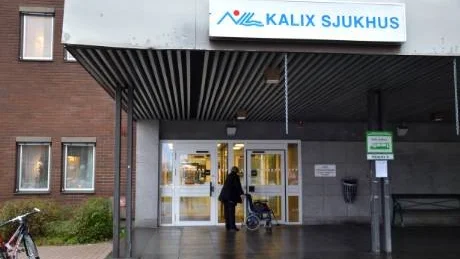 SKJUTS UPP. Frågan om den planerade operationsverksamheten på Kalix sjukhus återremitterades på torsdagen, vilket betyder att tidigast i april kan det bli ett beslut.