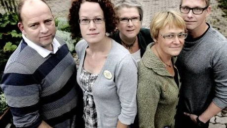 TEAMET. Arbetsgruppen består av från vänster skötaren Peter Sandberg, kuratorn Frida Söderberg, psykologen Britt-Marie Niemi, arbetsterapeuten Karin Persson och den snart färdigutbildade psykologen Anders Lindgren.