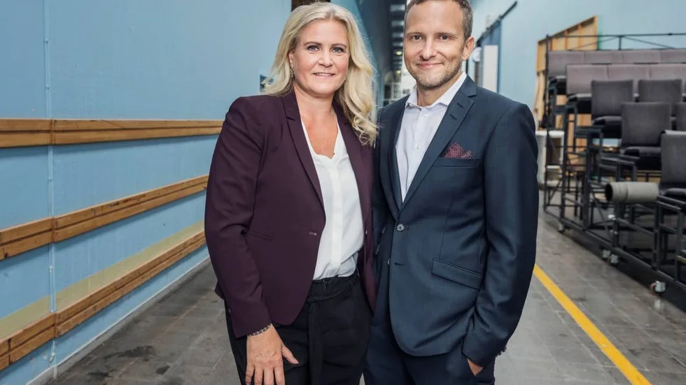 Camilla Kvartoft och Anders Holmberg var programledare för utfrågningen av Stefan Löfven, då deras faktakoll var mindre berömvärd.