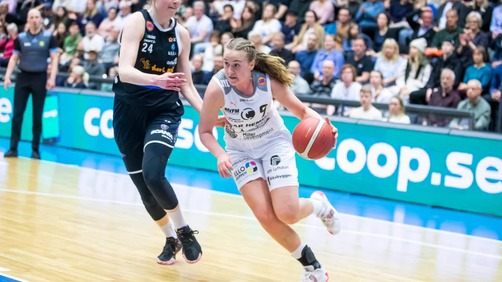 Matilda Åhlberg, vann guldet med Luleå Basket ifjol. Nu ska hon stoppa laget från att återupprepa bedriften när hennes Norrköping kan säkra guldet under onsdagskvällen.