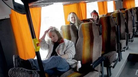 Bussiga kortet är en fantastiskt bra reform, som vi socialdemokrater införde och den skall absolut vara kvar även i Visby, skriver Tommy Gardell (s).  Även ledaren tar upp Bussiga kortets framtid.