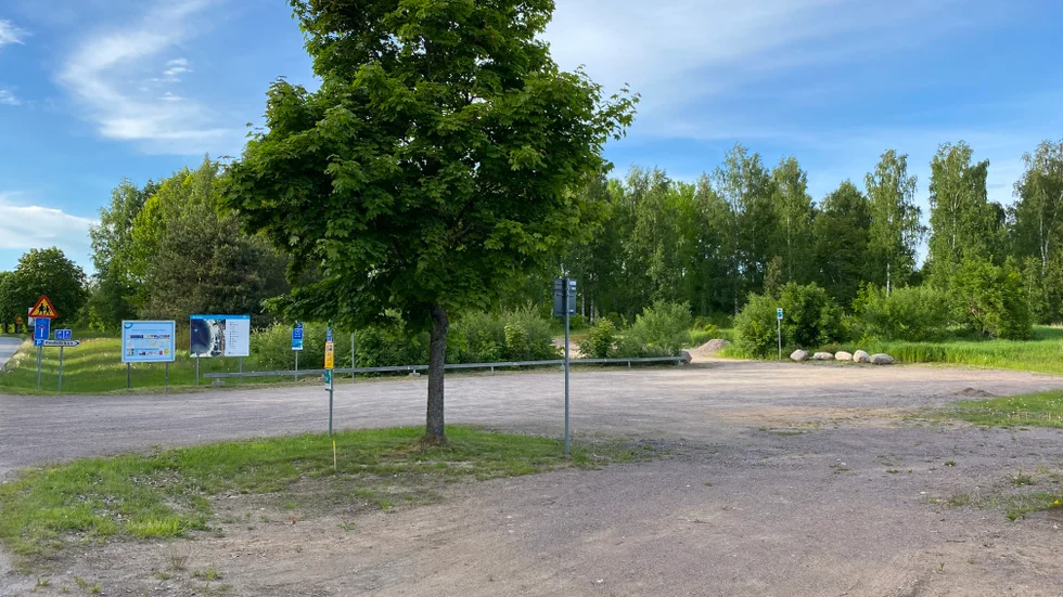 Nu vill kommunen göra en ny detaljplan för parkeringen vid Rödbäcken.
