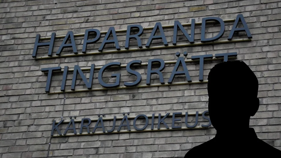 Haparanda tingsrätt dömer mannen till fängelse och utvisning.