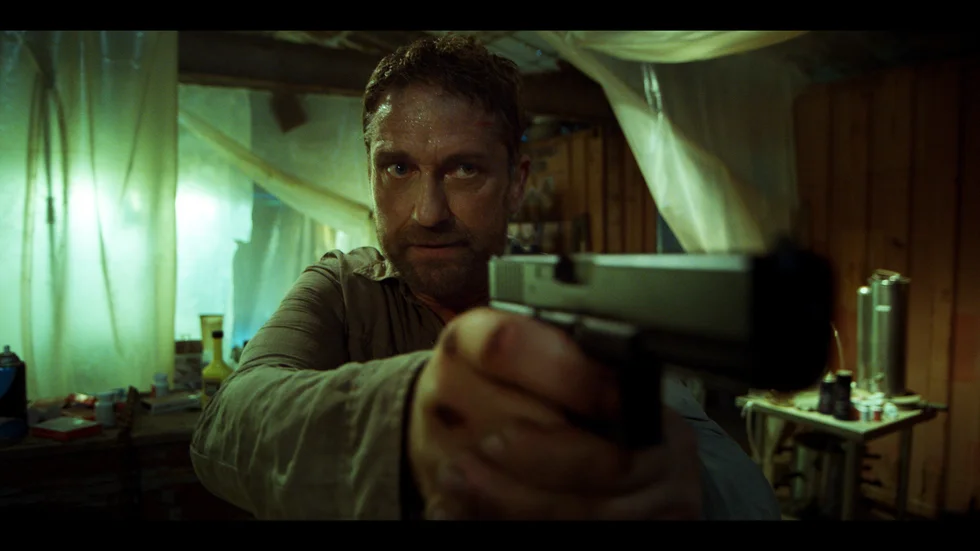 Gerard Butler spelar Will Spann vars fru Lisa kidnappas utanför en bensinstation i "Last seen alive". Pressbild.