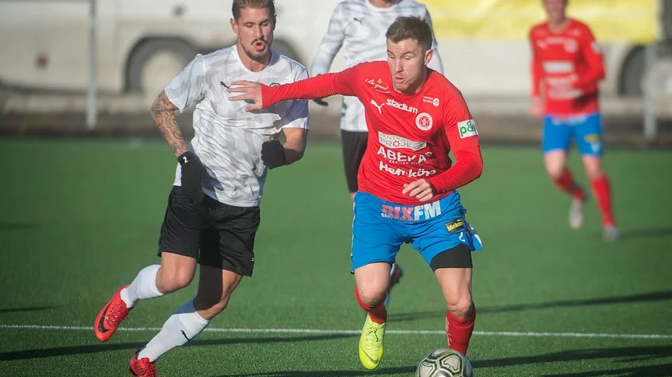 Nyköpings BIS viktige anfallsspelare Oscar Karlsson kommer att få speltid i DM-kvartsfinalen borta mot division 6-laget IFK Mariefred.