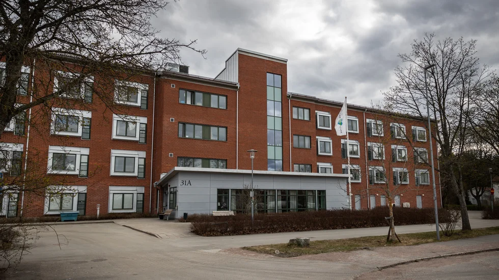UNT har tidigare skrivit om Ferlin äldreboende, då anhöriga till boende på hemmet har beskrivit brister i den vård som ges.