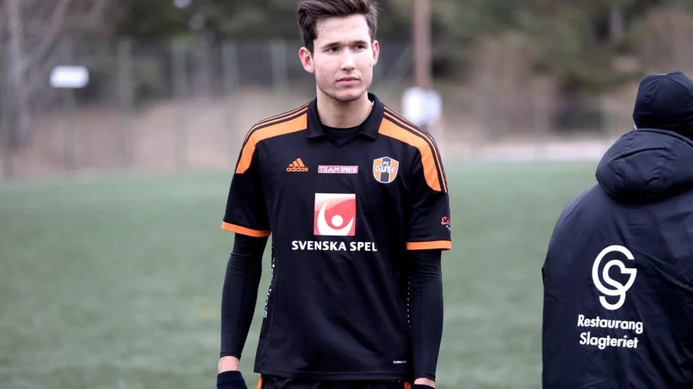 Lämnar. Det blev bara en säsong i FC Gute för Alexander Ilic som nu är klar för Huddinge.