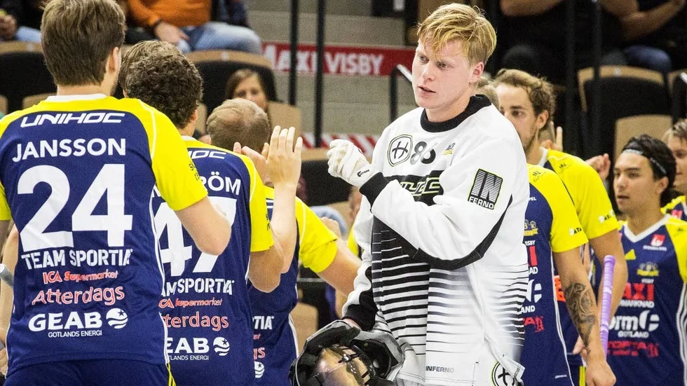 Martin Stolt stod för en galen räddning när Visby IBK slog Thorengruppen med uddamålet i onsdags.