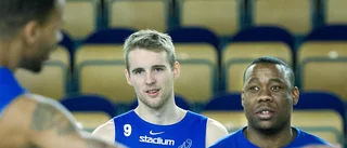 ...och Ryan har fortfarande problem med skadan: "Såg ut som att benet ruttnade bort"
