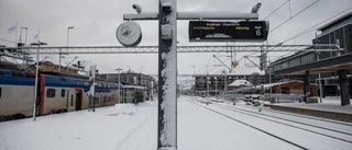 Tågen ska gå som vanligt under måndagen – trots spårfel • En station påverkas