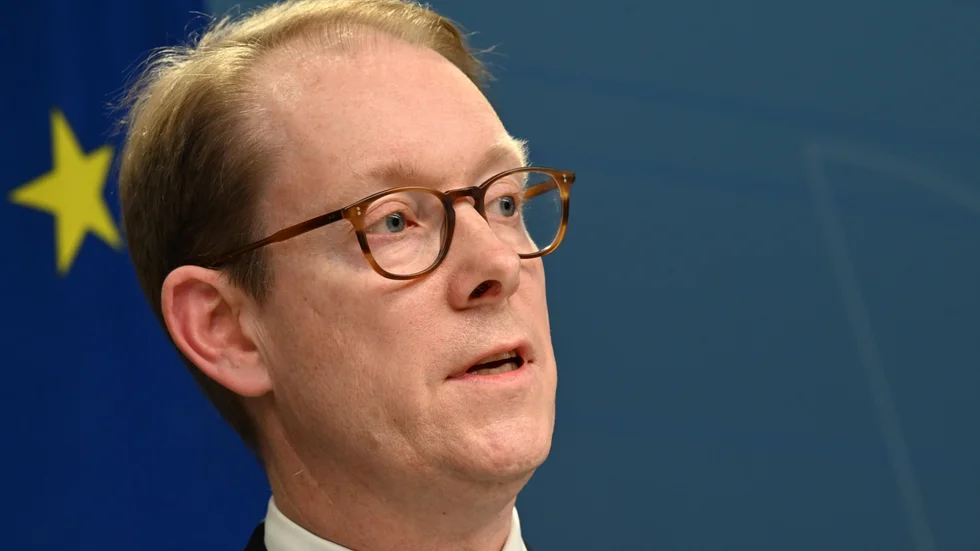 Utrikesminister Tobias Billström (M) säger att UD nu försöker att skapa klarhet kring uppgifterna om Chaabs dödsdom. Arkivbild.