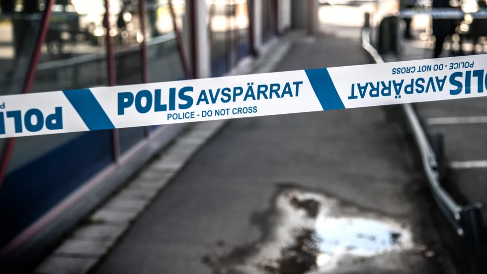 Efterlyst man gripen för misshandel i Märsta.