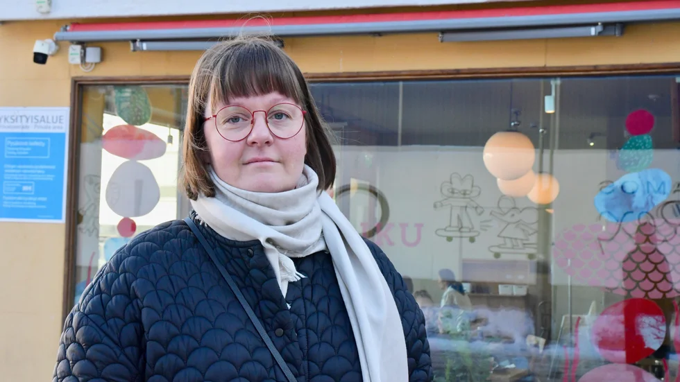 Veera Roti från Esbo i södra Finland säger att hon tycker att det viktigaste är att Finland blir medlem i Nato så snabbt som möjligt – med eller utan Sverige.