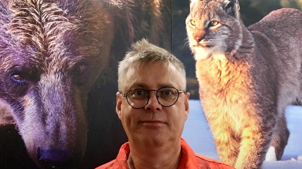 Jan Olov Westerberg, tidigare chef för Naturhistoriska museet i Stockholm, är ny krönikör på sidan 2 i NSD.