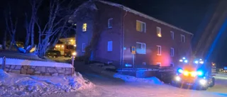 Brand i lägenhetshus i centrala Kiruna