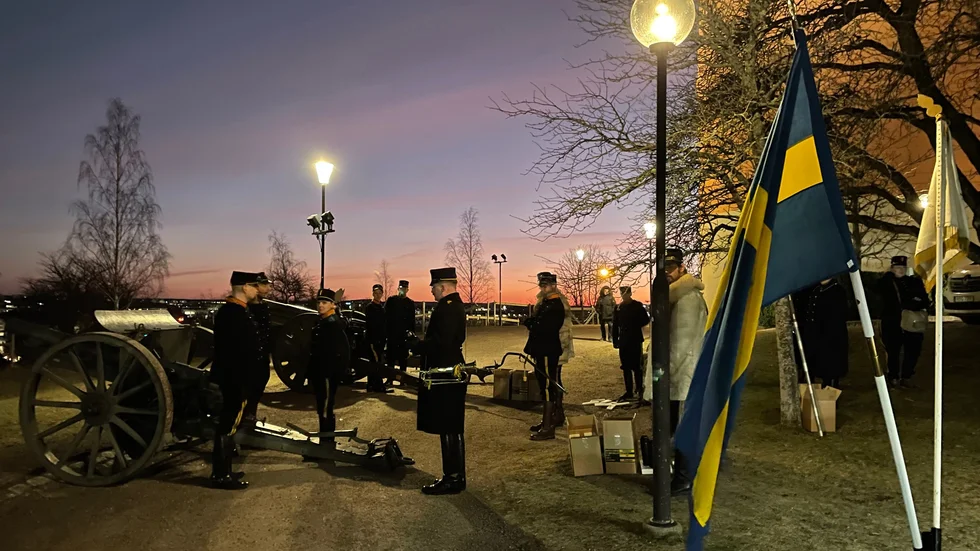 Under vinterpromotionen blev polisen nedringda av personer som undrade vad det var för smällar. 