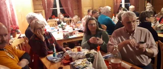 Festligt folkfyllt firande i Kardis
