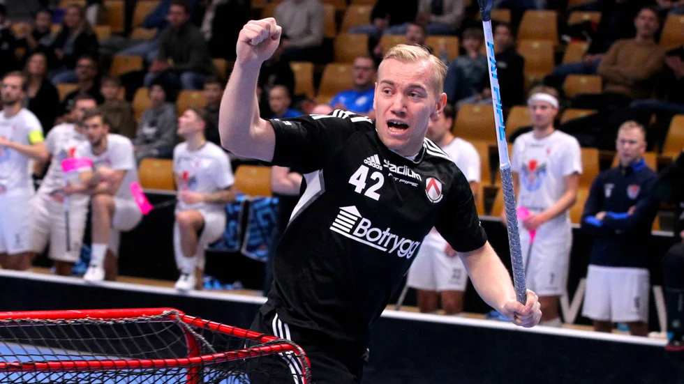 Olle Abrahamsson stannar kvar i Libk. 