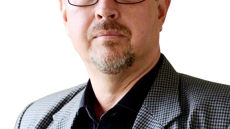 Olov Abrahamsson, politisk chefredaktör på NSD, vars ledare blivit en viral succé på webben.