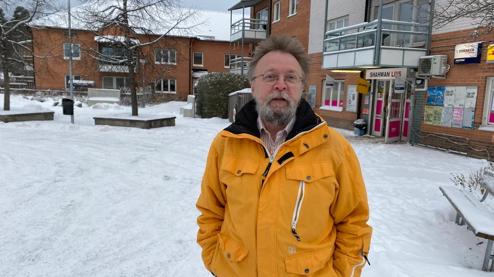 Mikael Bergström är rädd för att bli hemlös om Uppsalahems förslag - en höjning av hyran med 8,9 procent - går igenom.