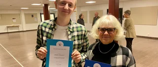 Universitetsstudier och krisarbete belönades: "Jag blev lite chockad"  